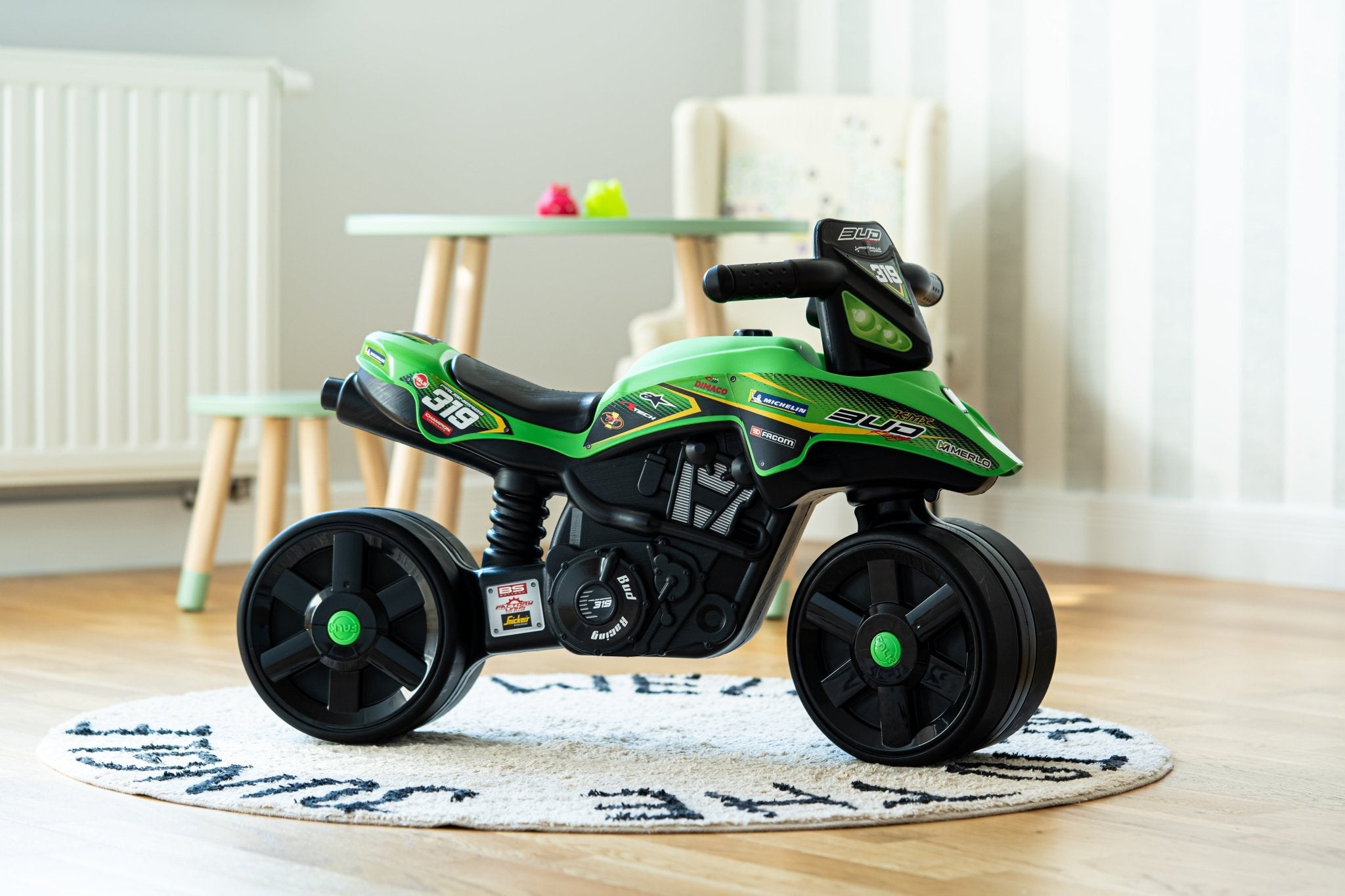 Motociklas žalias FALK Racing Green nuo 1 metų - DKhouse