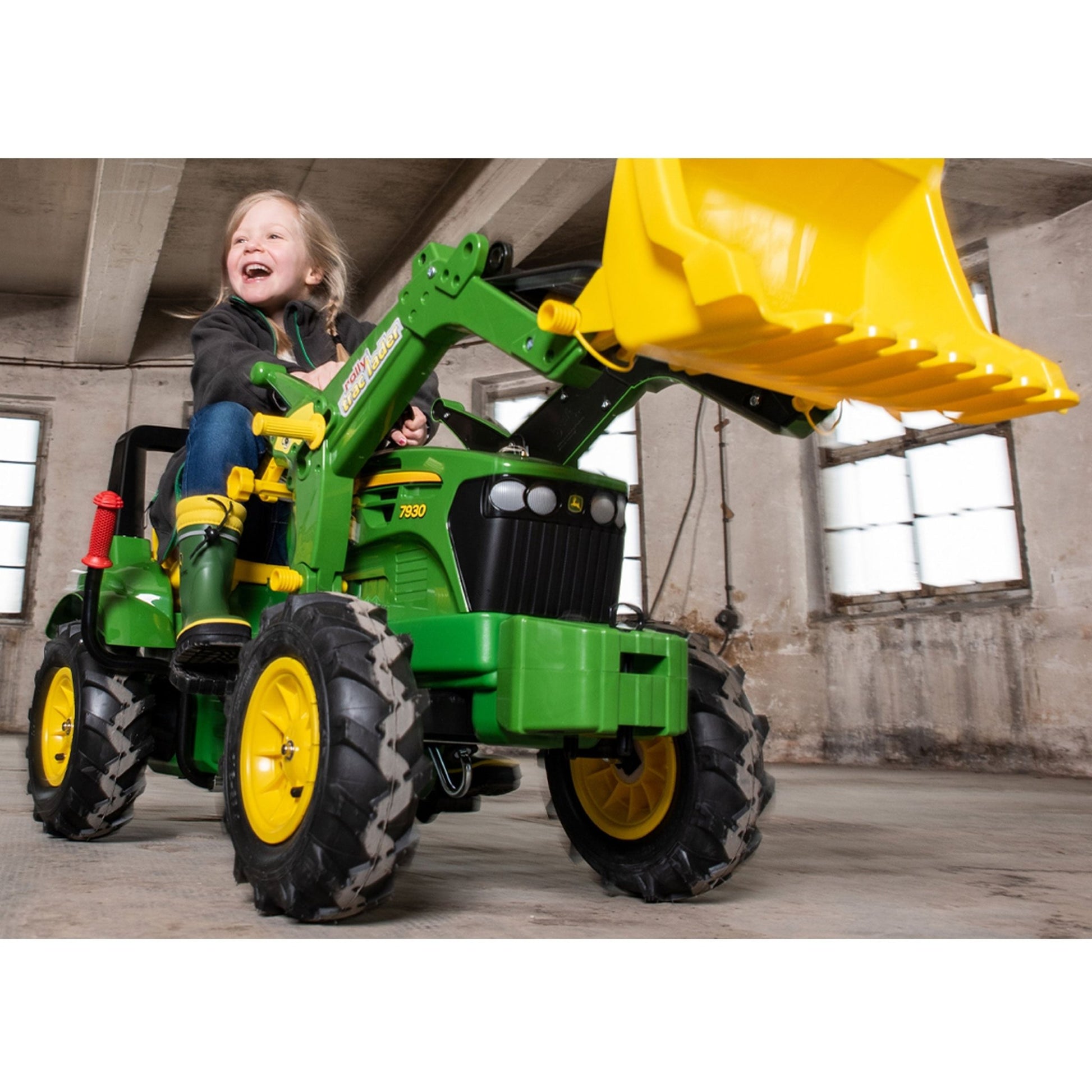 Rolly Toys John Deere Traktor na pedały Biegi Pompowane Koła 3 - 8 lat - DKhouse